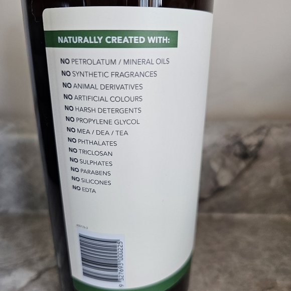 Sukin - Botanical Body Wash Original Scent - 33.8 fl. oz - Picture 2 of 5